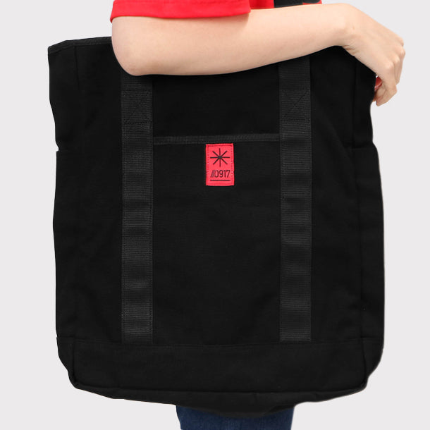0917 Vanguard Luna Shoulder Bag